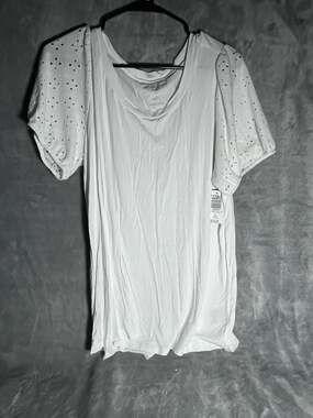 Torrid White Eyelet Sleeve Knit Top